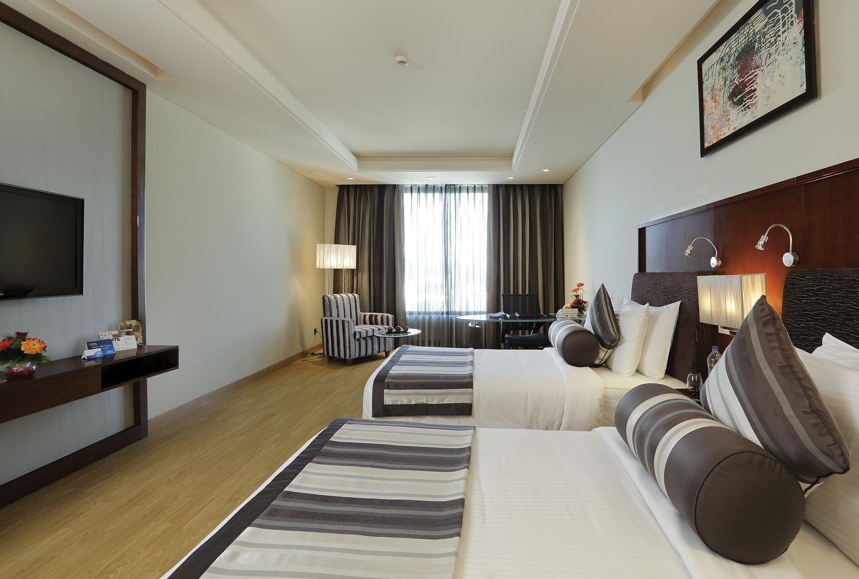 Yashail Hotel Haridwar Exterior photo