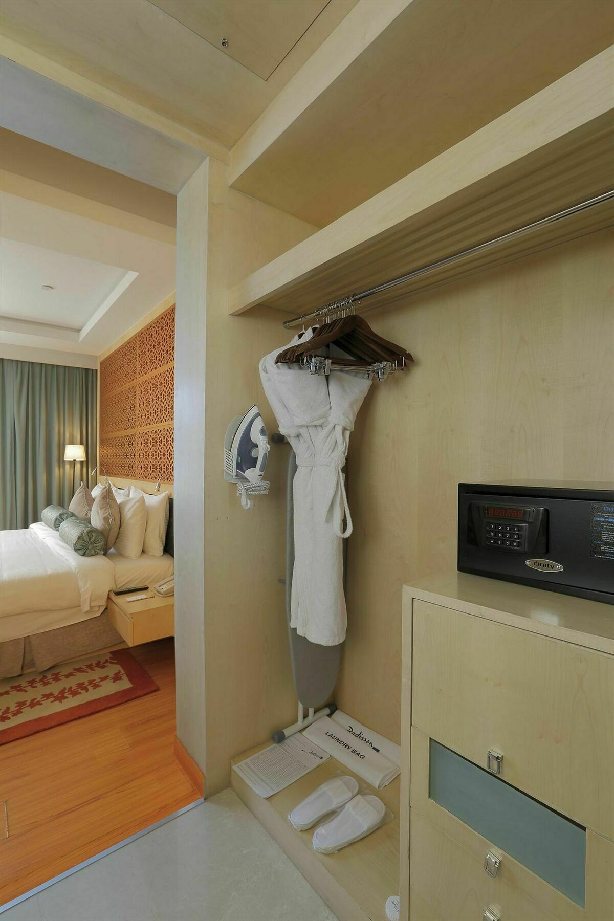 Yashail Hotel Haridwar Exterior photo