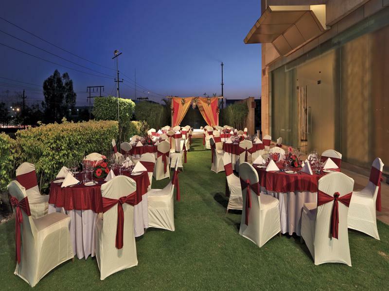 Yashail Hotel Haridwar Exterior photo